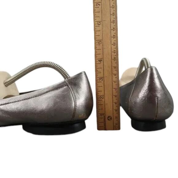 Me Too Shoes Womens 10 Ballet Flats Fashion Slip On Metallic Leather Bow Nicki - Picture 9 of 15
